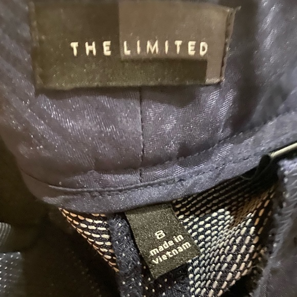 Limited navy and white cropped pants. - Picture 3 of 3